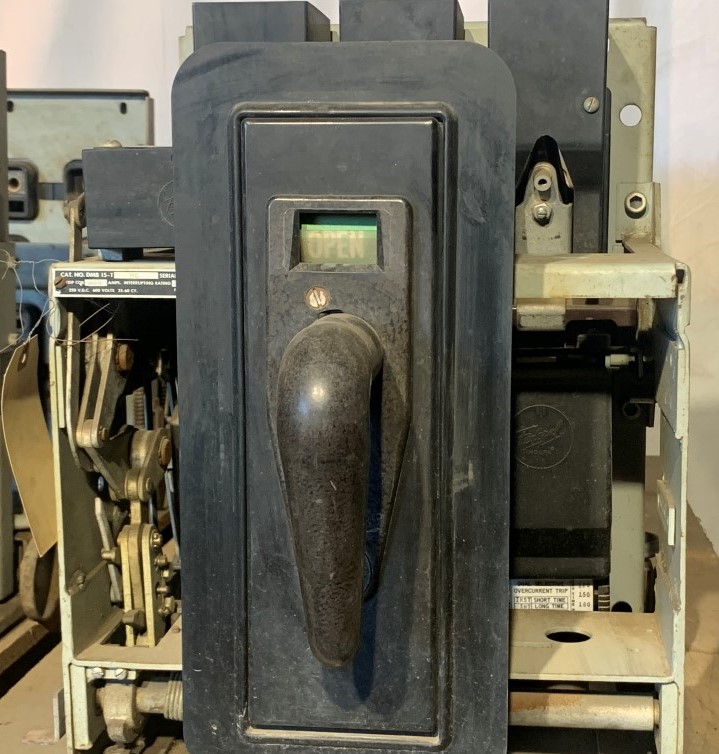 Federal Pacific DMB-15-T MG Air Circuit Breaker, 225A, 600VAC